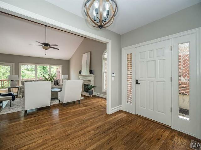 Condo for sale in Chesterfield Condo for sale in Chesterfield