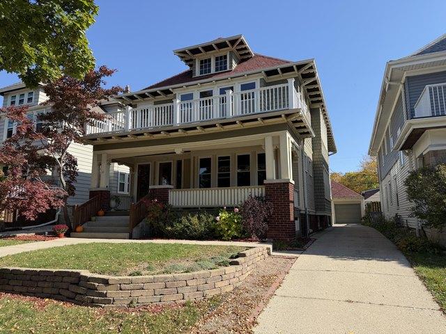House for sale in Milwaukee, Milwaukee County