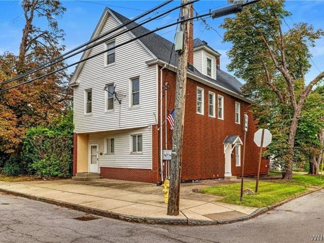 House for sale in Niagara, New York