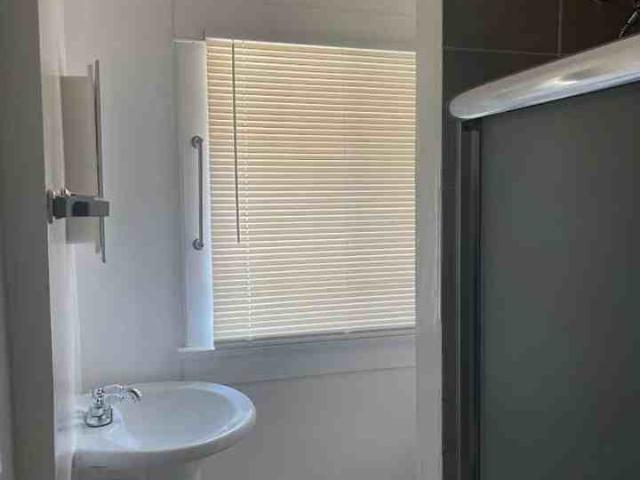 Apartment for rent in Canoga Park, California