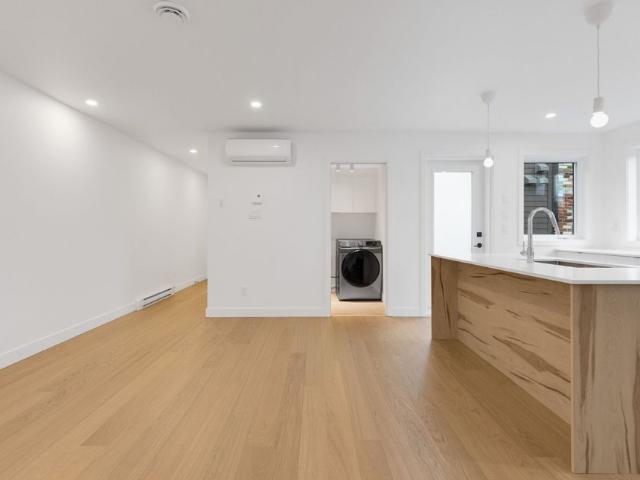 Apartment for rent in St. Leonard's, Quebec