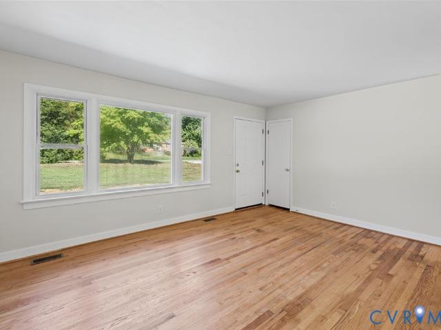 House for sale in Holly Hills, Powhatan