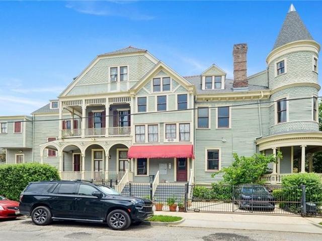 Condo for sale in New Orleans, Louisiana