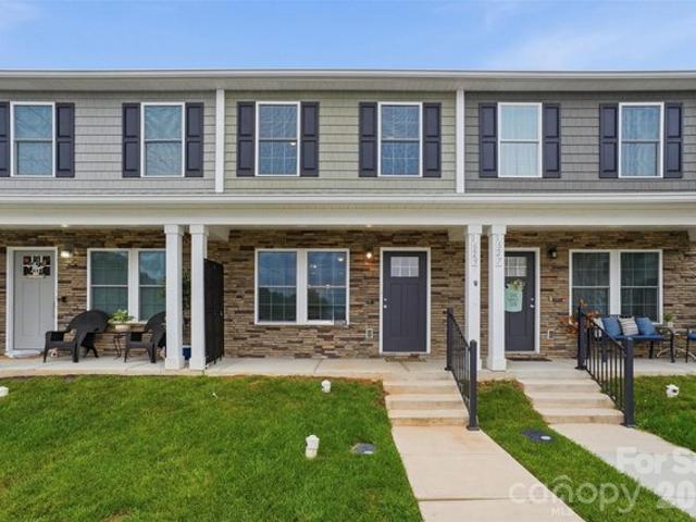 Townhouse for sale in Catawba, North Carolina