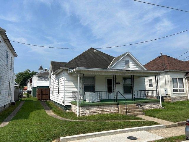 House for sale in Clarksburg, West Virginia