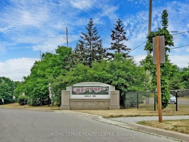 Townhouse for sale in Mississauga, Ontario