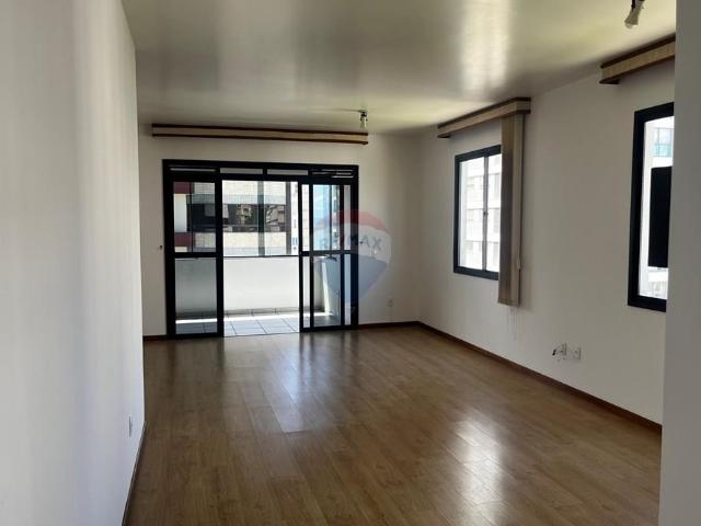 Apartamento aluguel em Região Geográfica Imediata de Florianópolis, Desterro