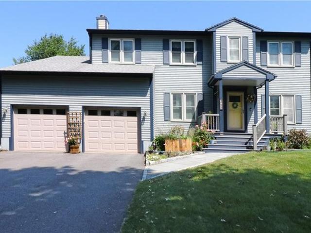 House for sale in Middletown, Rhode Island