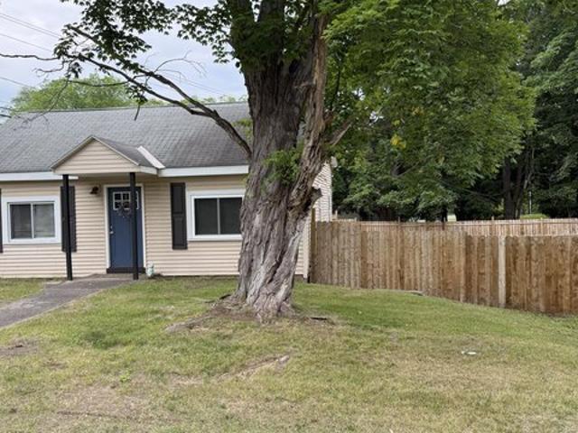 House for sale in Saratoga, New York