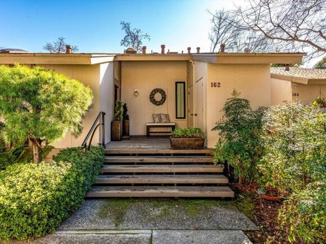 Condo for sale in Napa, California