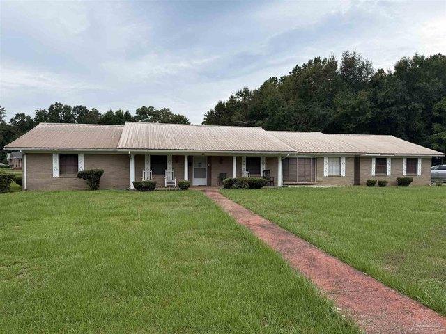 House for sale in Atmore, Alabama
