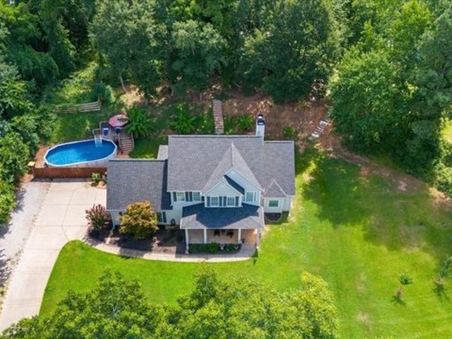 House for sale in Moreland, Georgia