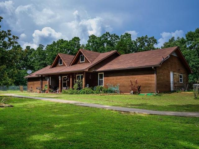 House for sale in Ark