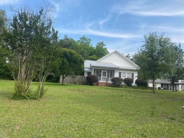 House for sale in Cochran, Georgia