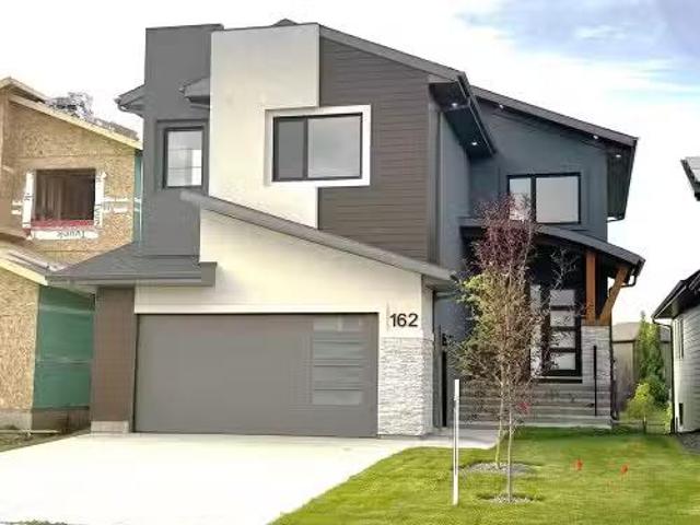 House for sale in Rolly View, Alberta