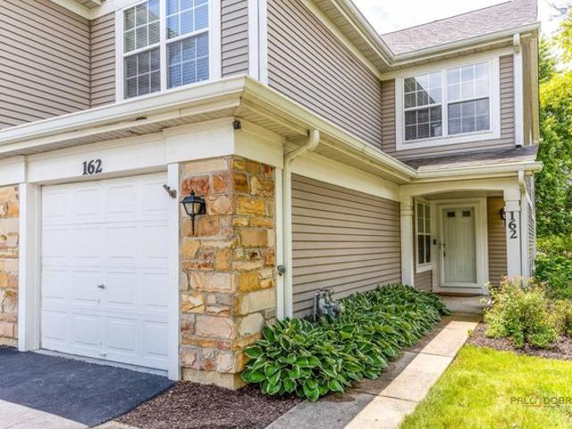 Townhouse for sale in Carol Stream, Illinois