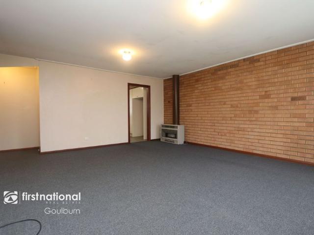 Townhouse for rent in Brisbane Grove, New South Wales