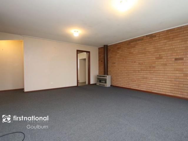 Townhouse for rent in Brisbane Grove, New South Wales