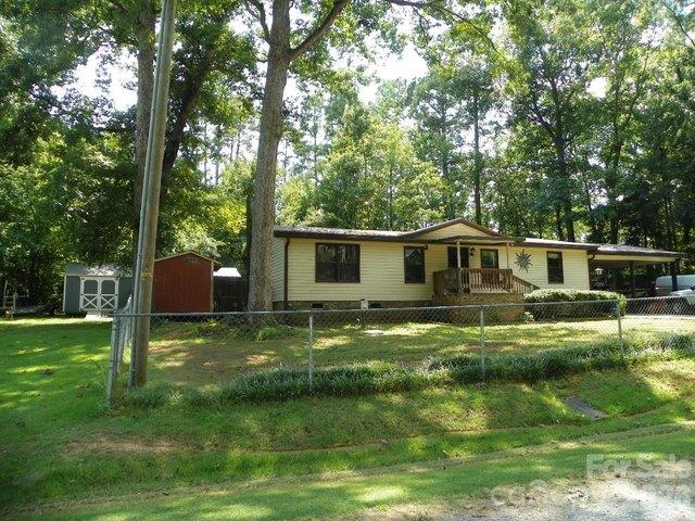 House for sale in New London, North Carolina
