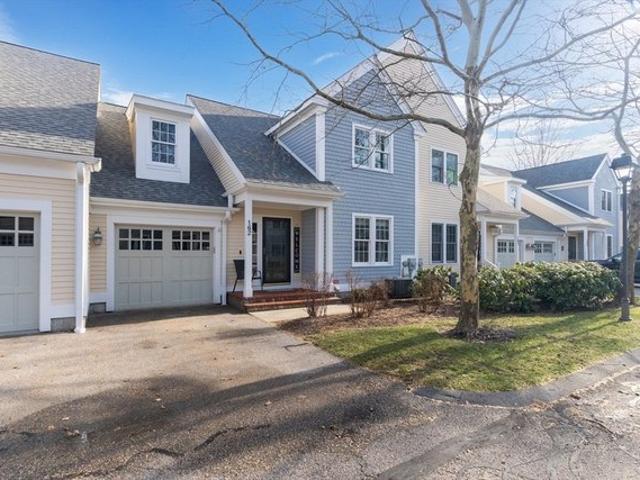Condo for sale in Bristol, Massachusetts