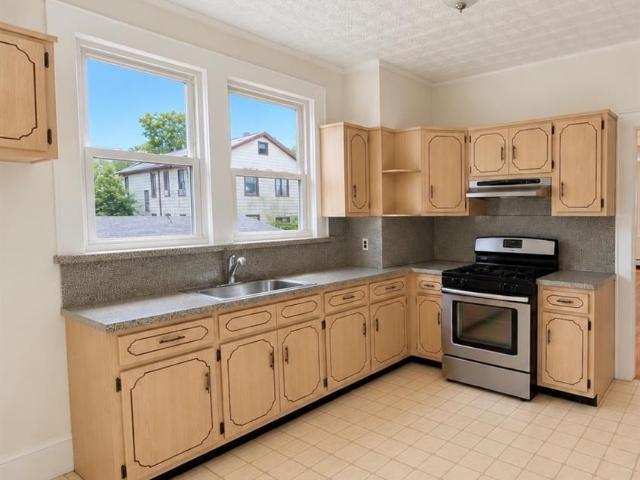 House for sale in Hudson, New Jersey