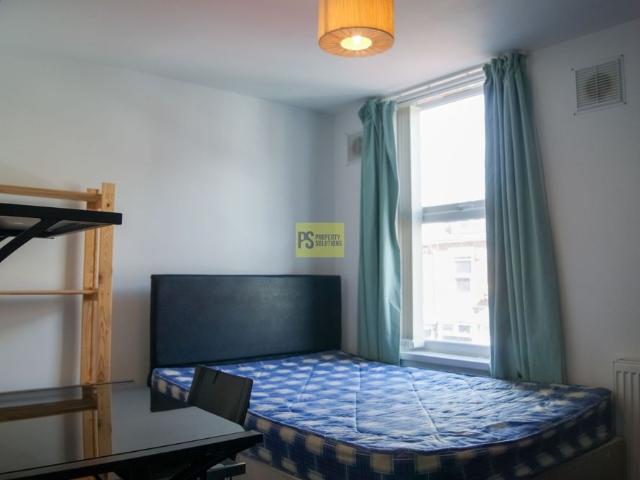 Room for rent in Stirchley, West Midlands