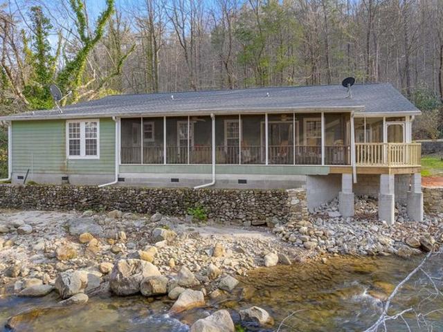 House for sale in Marietta, South Carolina