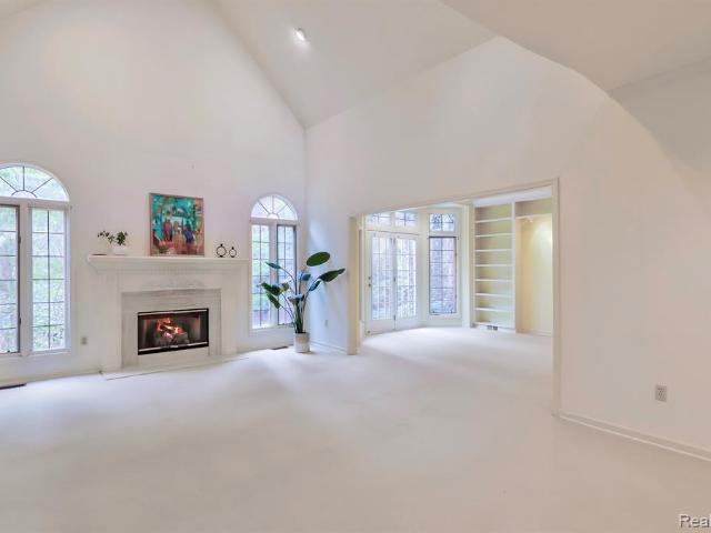 Condo for sale in Windemere Hills, Bloomfield Hills
