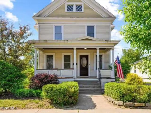 House for rent in Clifton Park