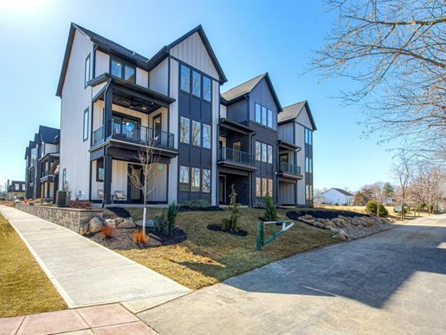 Townhouse for sale in Westfield, Indiana