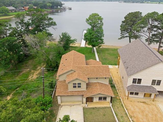 House for sale in Mabank, Texas