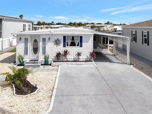 House for sale in Apollo Beach, Florida