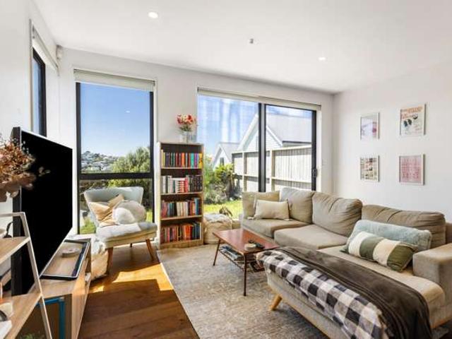 Townhouse for sale in Matata, Wellington