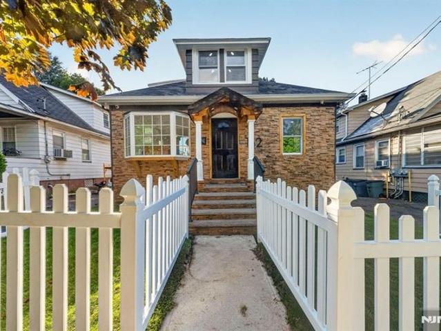 House for sale in Bloomfield, New Jersey