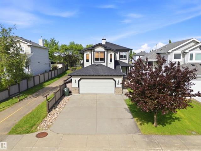 House for sale in Sherwood Park, Alberta