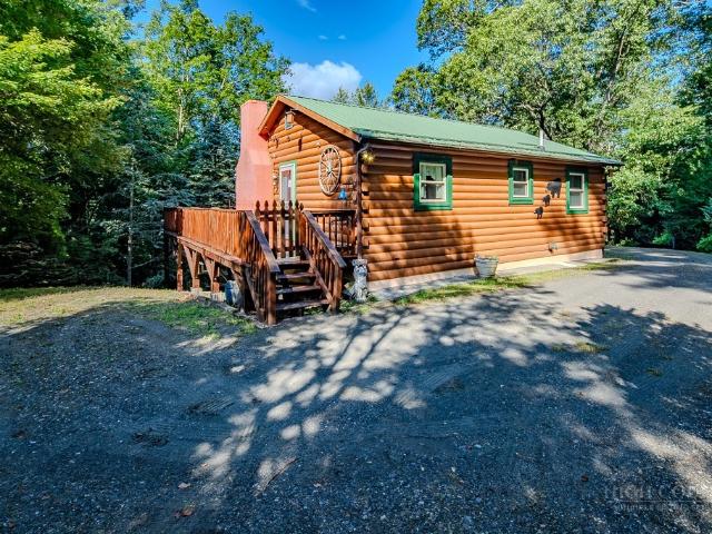 House for sale in West Jefferson, North Carolina