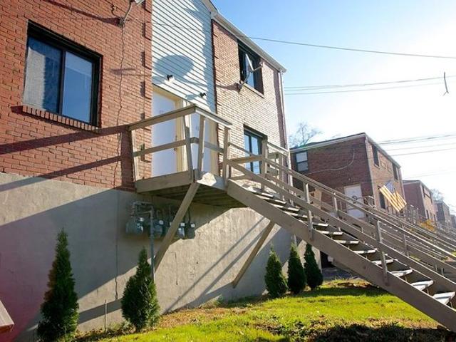 House for sale in Pittsburg, Pennsylvania
