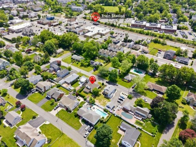 House for sale in Berkeley Heights, New Jersey