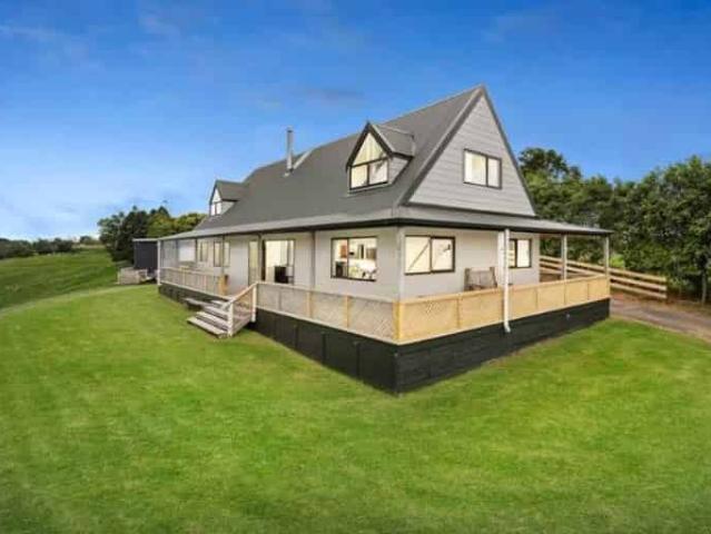 House for rent in Awhitu, Oroua County