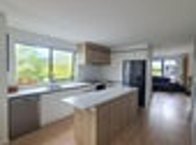 Townhouse for sale in Paremoremo