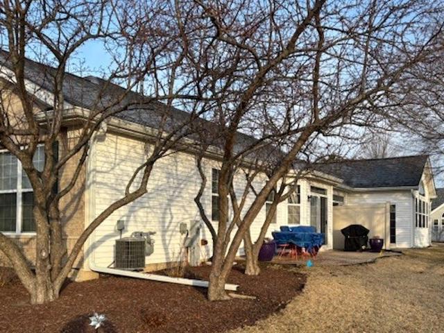 Townhouse for sale in Crest Hill, Illinois