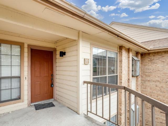 Condo for sale in Addison, Texas