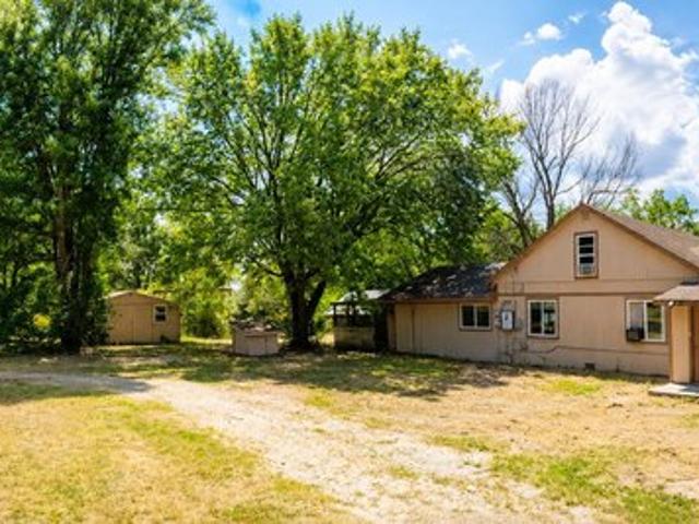 House for sale in Barry, Missouri