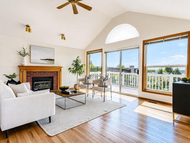 House for sale in Kirkland, Washington