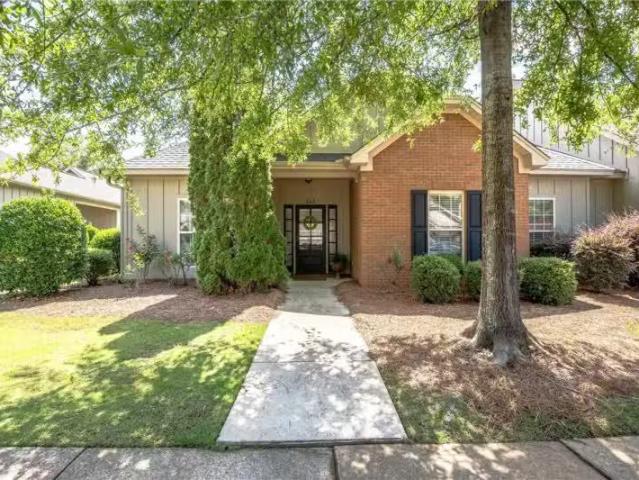 House for rent in Auburn