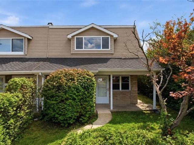 Townhouse for sale in East Side, Allentown