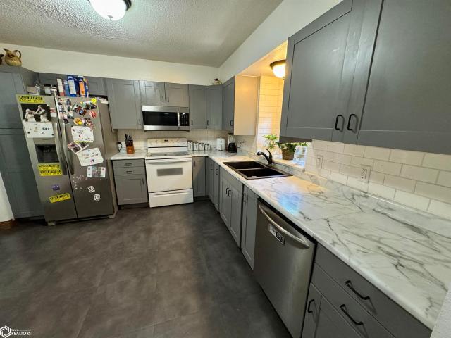 House for sale in Carroll, Iowa