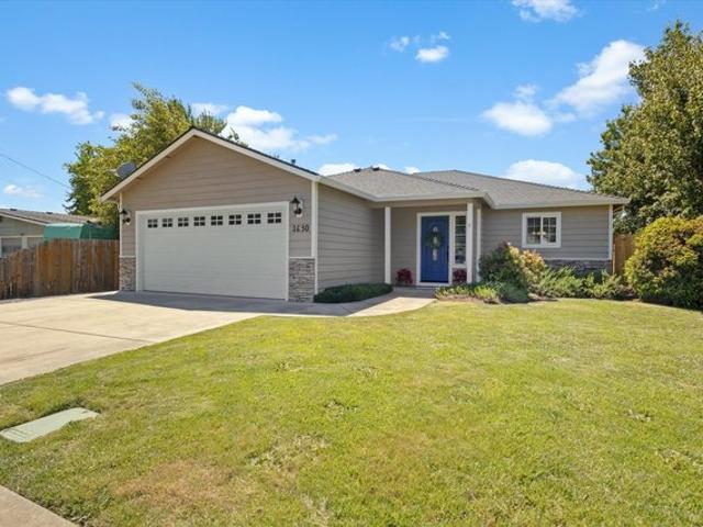 House for sale in Oregonia