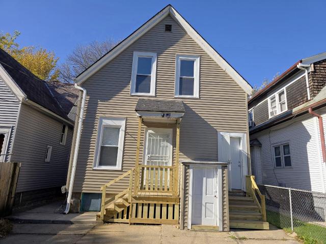 House for sale in Midtown, Milwaukee