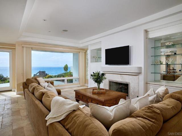 House for sale in Cardiff, California
